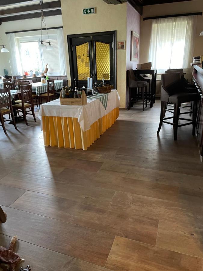 Gasthaus 3-Laenderblick Moenichkirchen Bagian luar foto